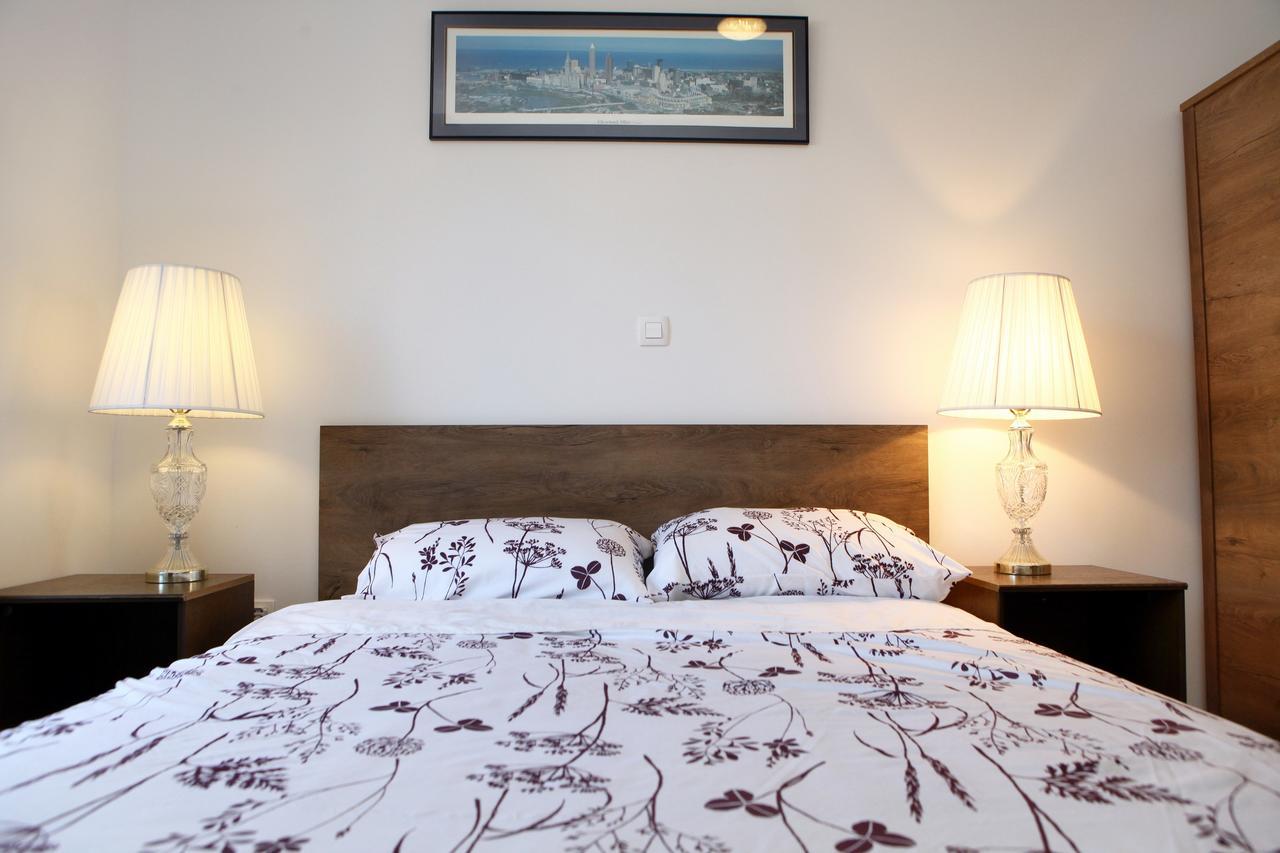 Charming San Simon Beach Apartment Jn Izola Exterior photo